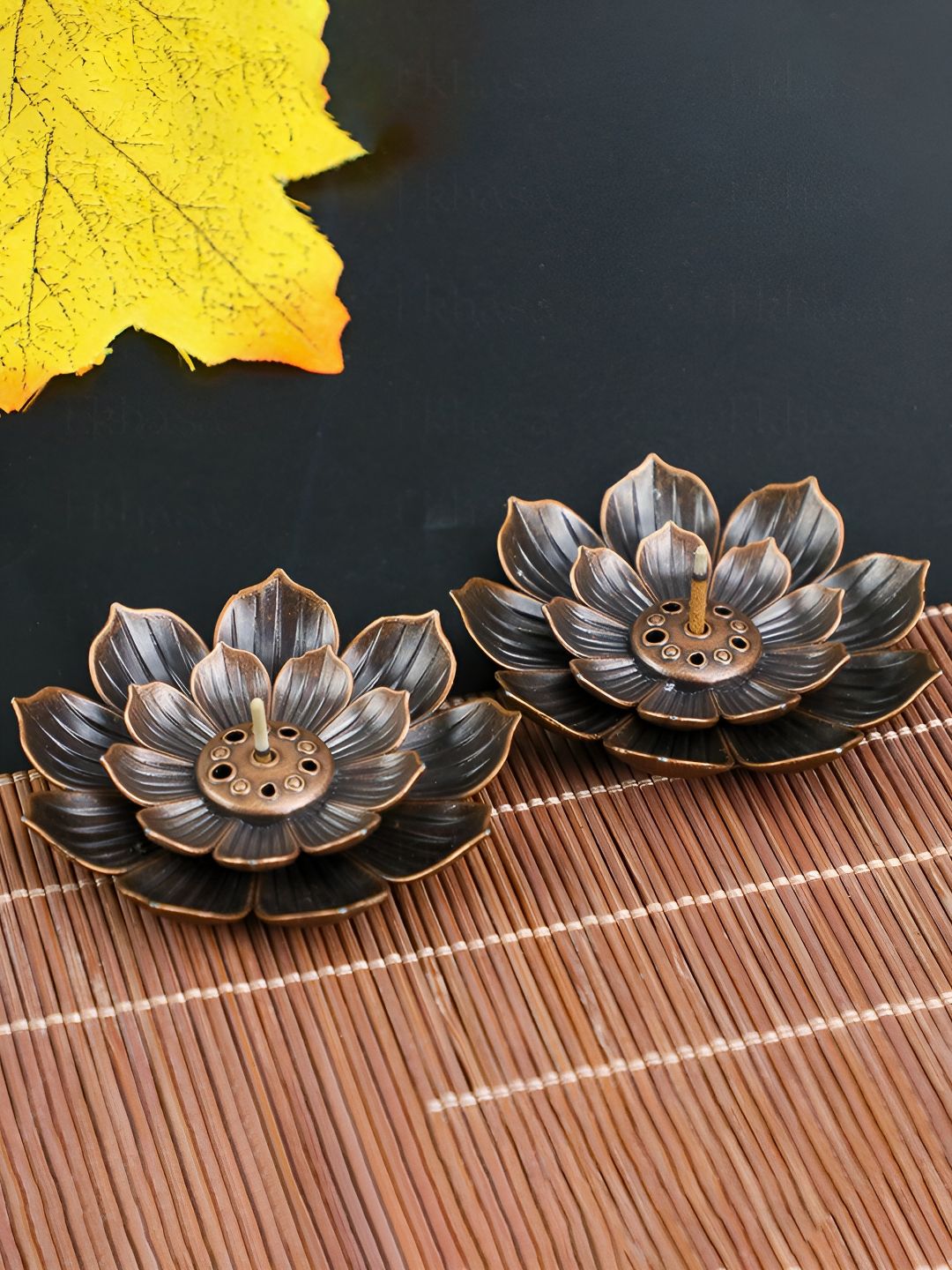 Ekhasa 2-Pcs Brown Lotus Design Ceramic Dhoop Dhani Incense Stick Holders