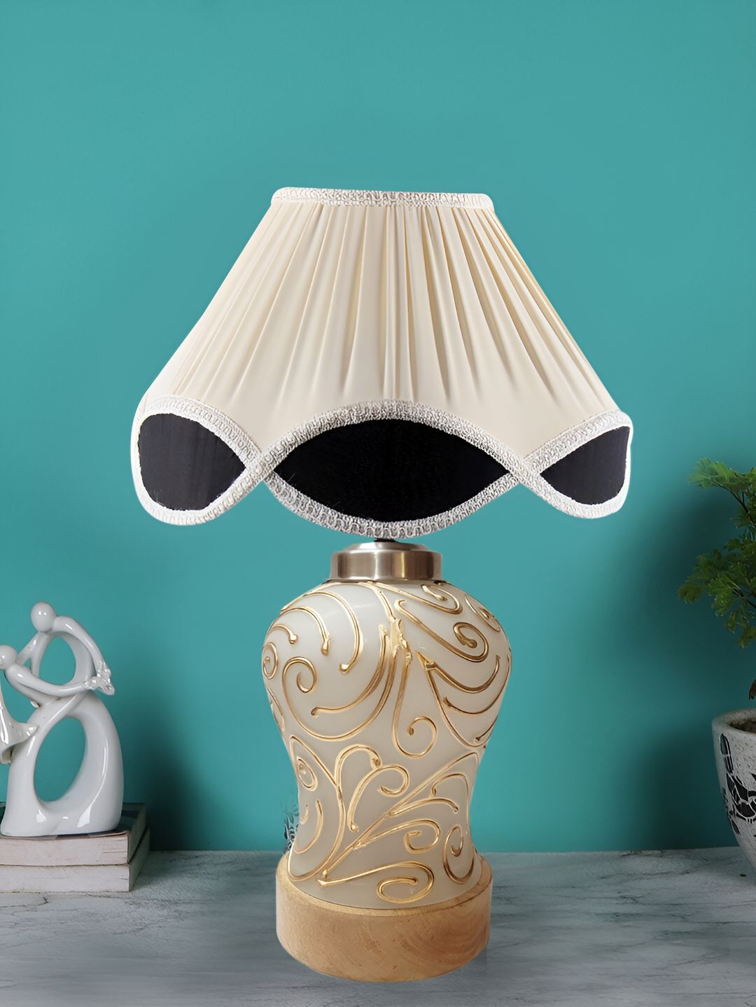 Devansh White Textured Glass Traditional Frusturical Shaped Table Lamp-image-45