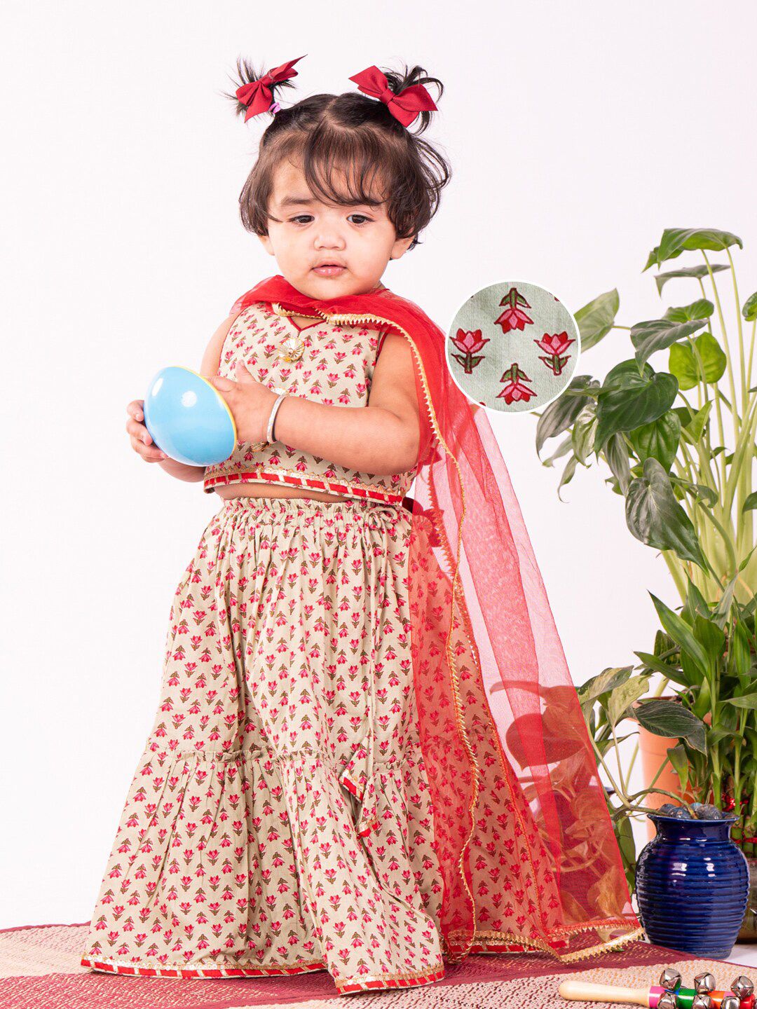 VASTRAMAY Girls Printed Ready to Wear Lehenga & Blouse With Dupatta-image-25