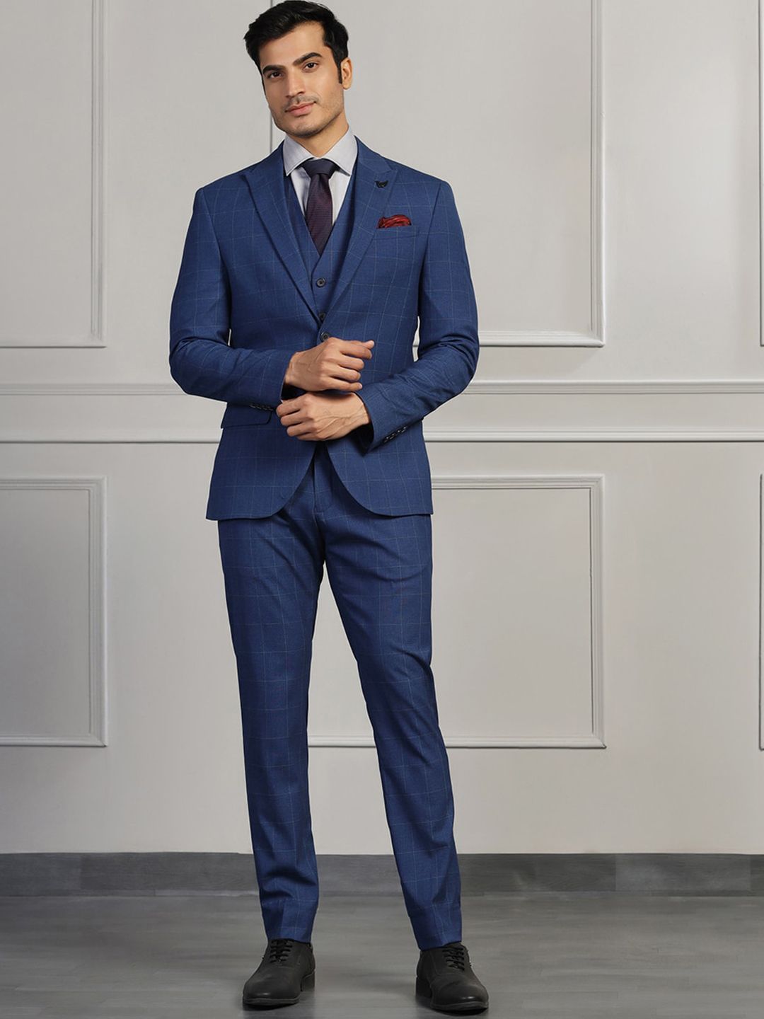 Blackberrys Men Checked Slim-Fit Single-Breasted Three-Piece Formal Suit-picture-32