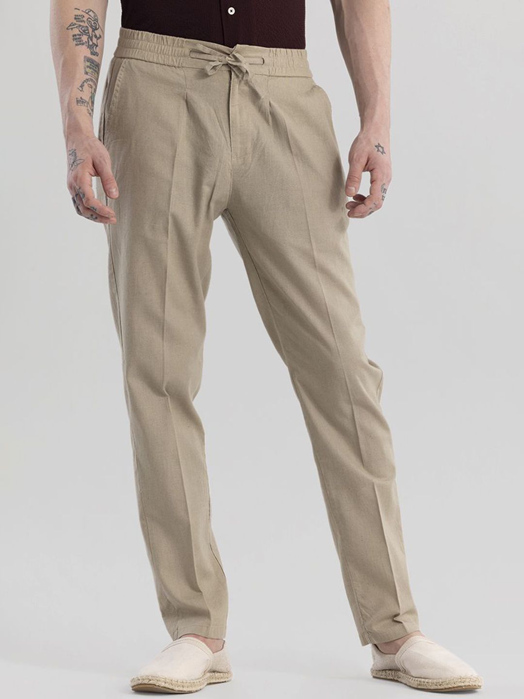 Snitch Beige Classic Slim Fit Mid-Rise Cotton Pleated Trousers-picture-37