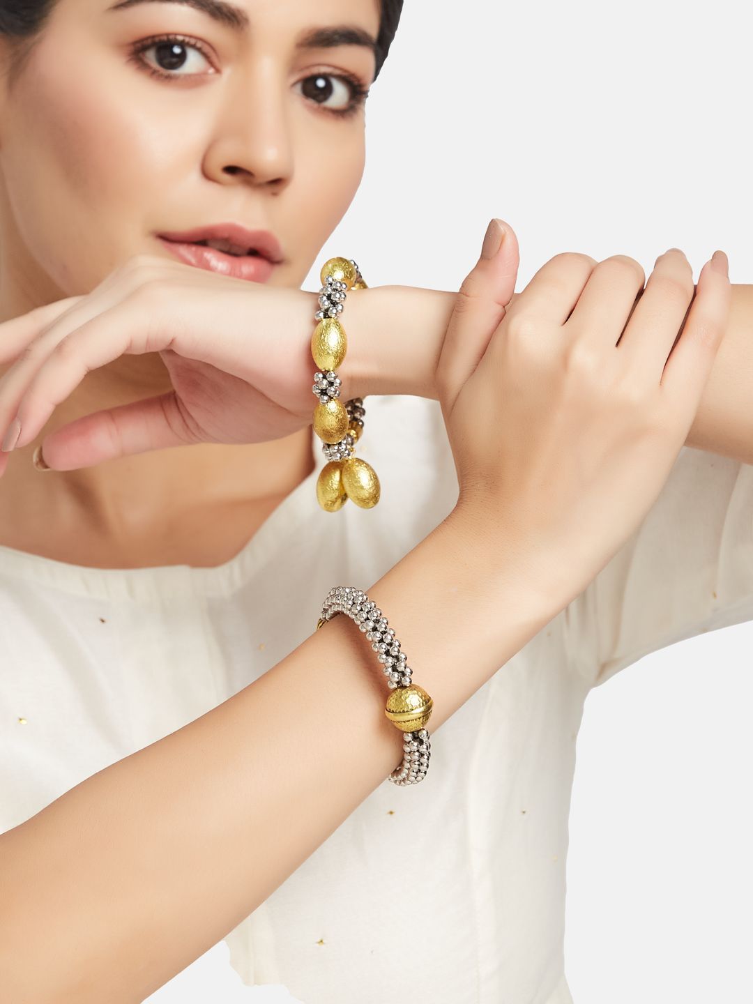 ATIBELLE Set of 2 Silver-Plated Beaded Bangle-Style Bracelet