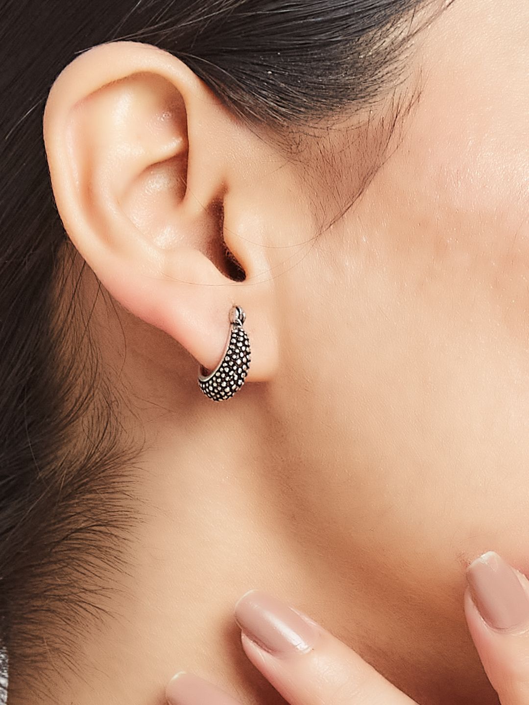 ATIBELLE Set of 2 Silver-Plated Contemporary Oxidised Hoop Earrings