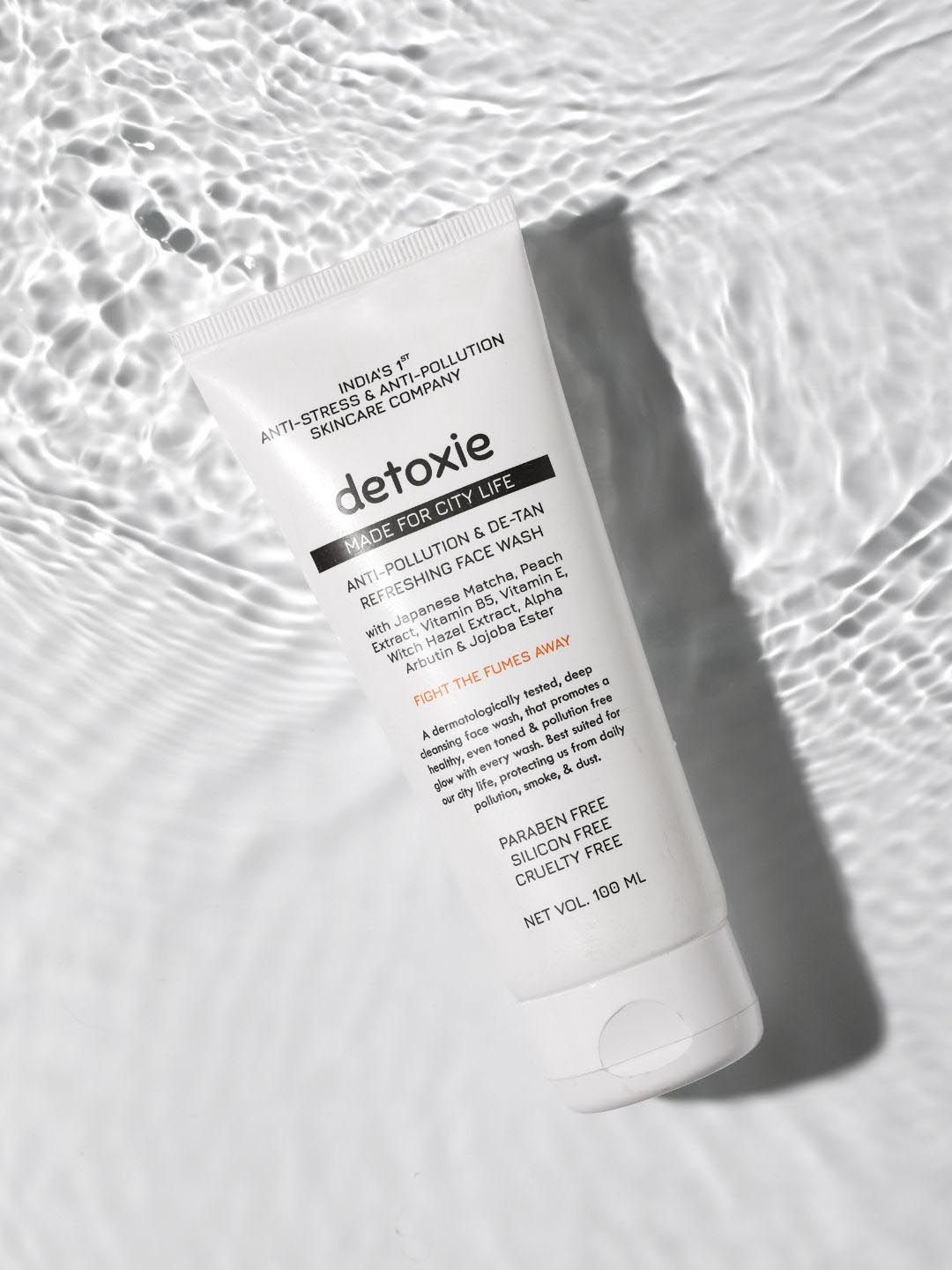 Detoxie Anti-Pollution & De-Tan Refreshing Face Wash - 100ml-image-31