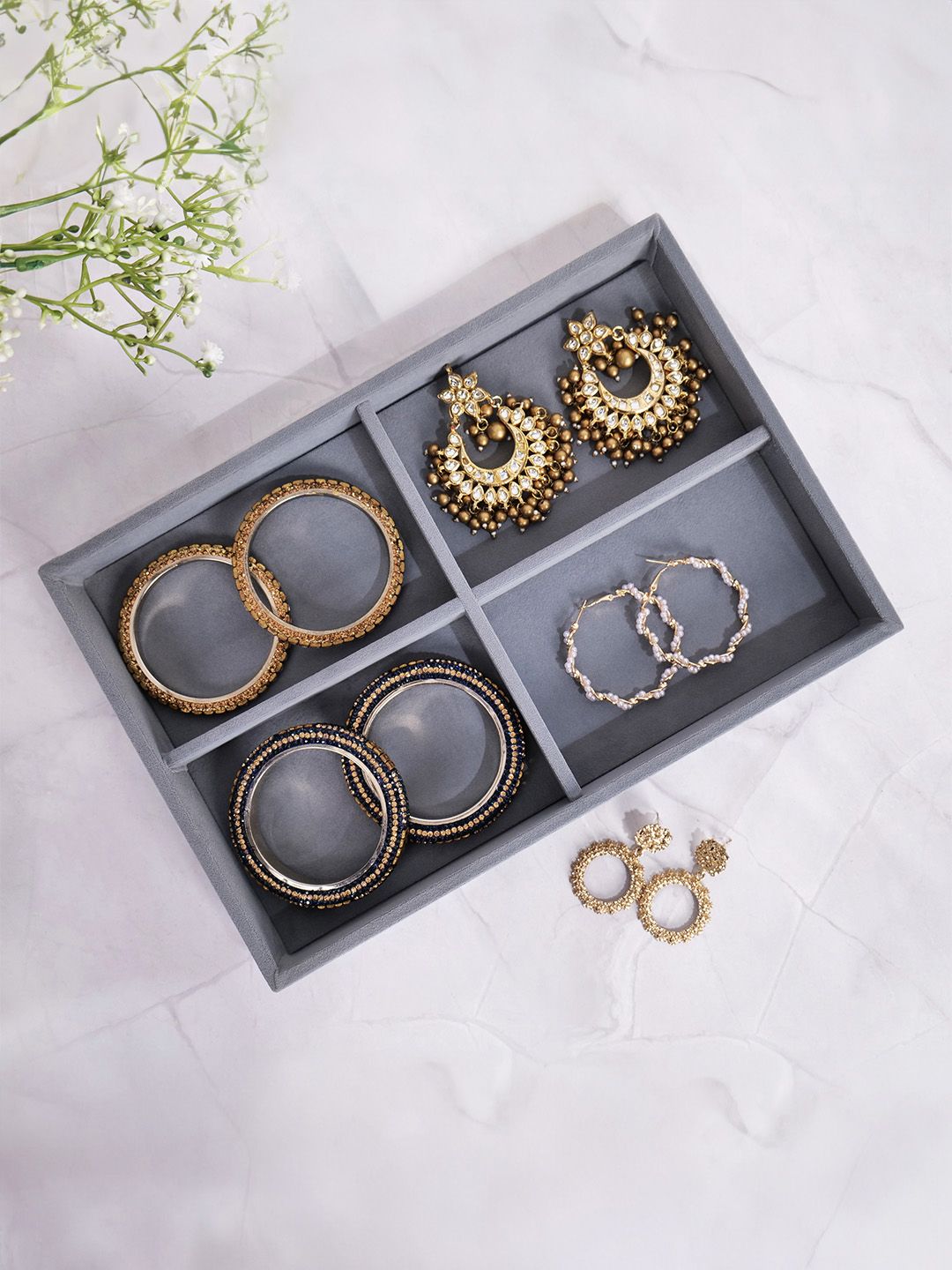 La Trove Grey Wardrobe Luxury 4 Grids Jewellery Organiser-picture-15