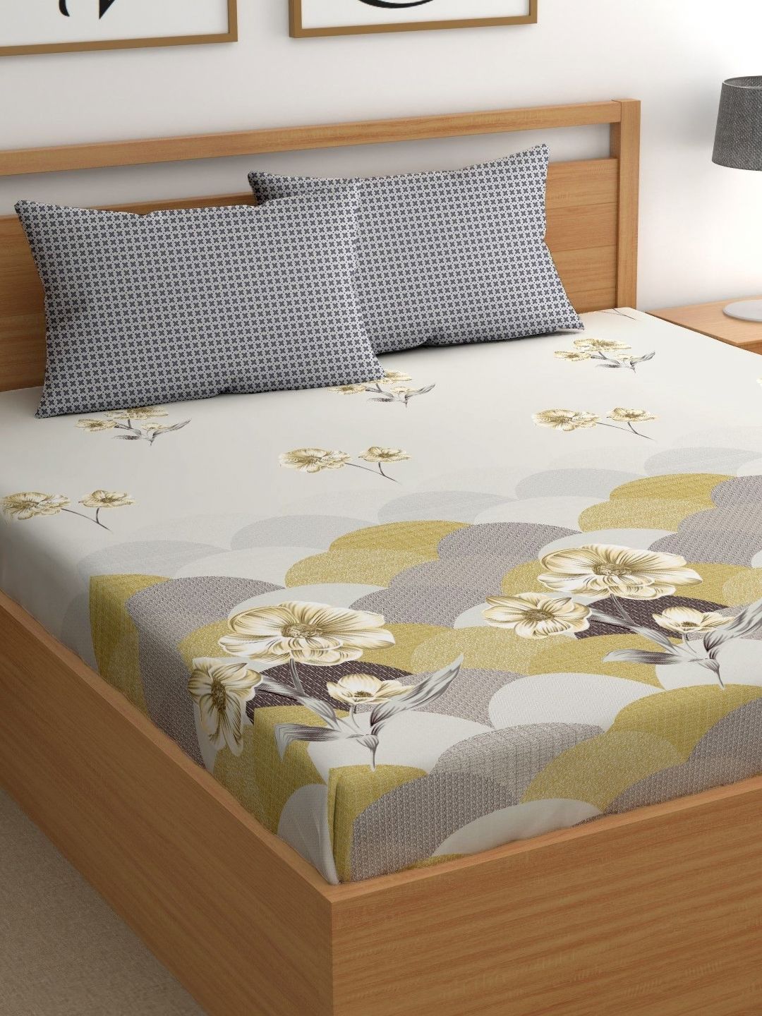 CHHAVI INDIA Grey & Brown Floral Microfiber 210 TC King Bedsheet With 2 Pillow Covers-picture-51
