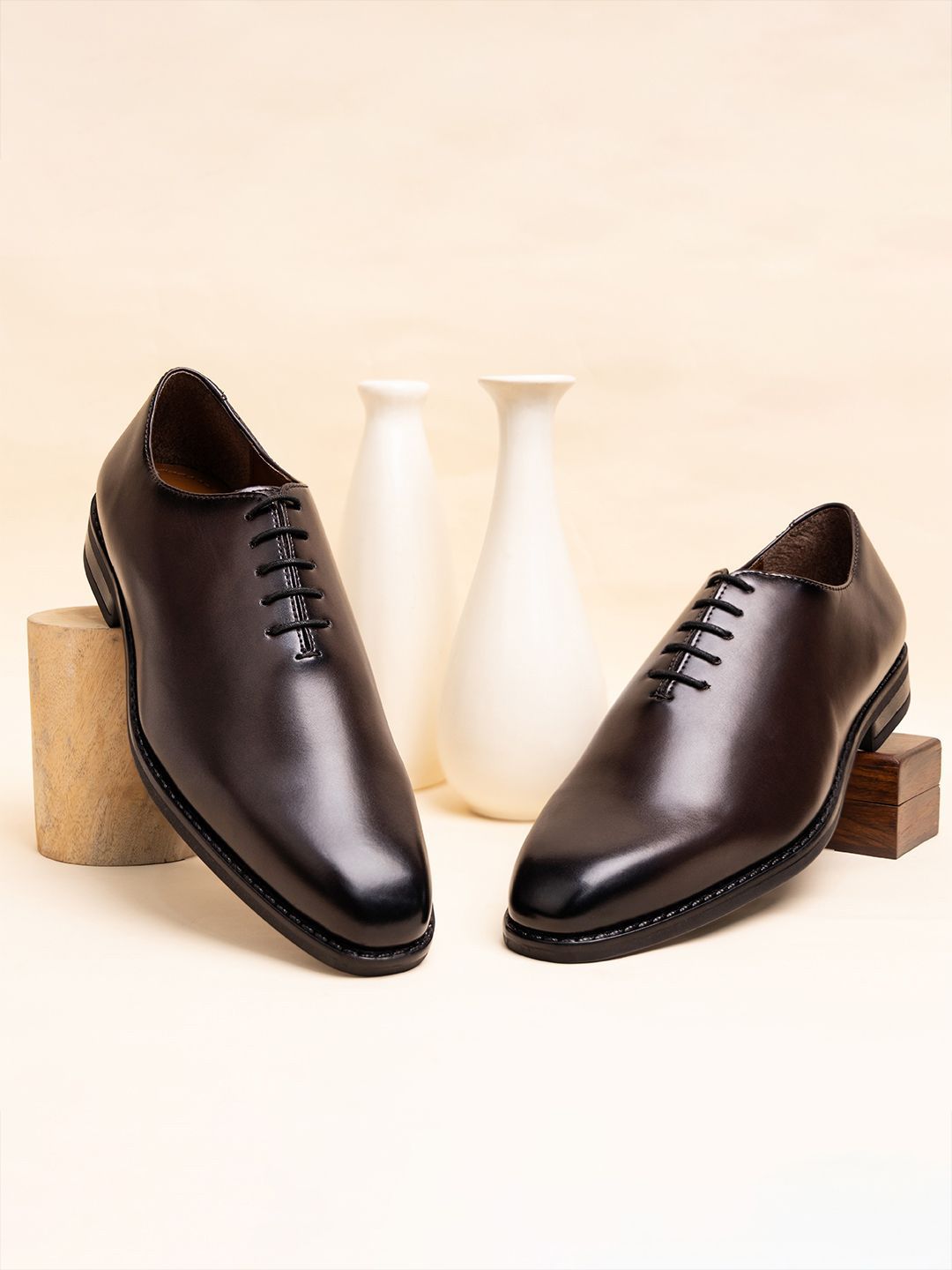 LOUIS STITCH Men's Leatherette Patina Finish Wholecut Derby Shoes-picture-13