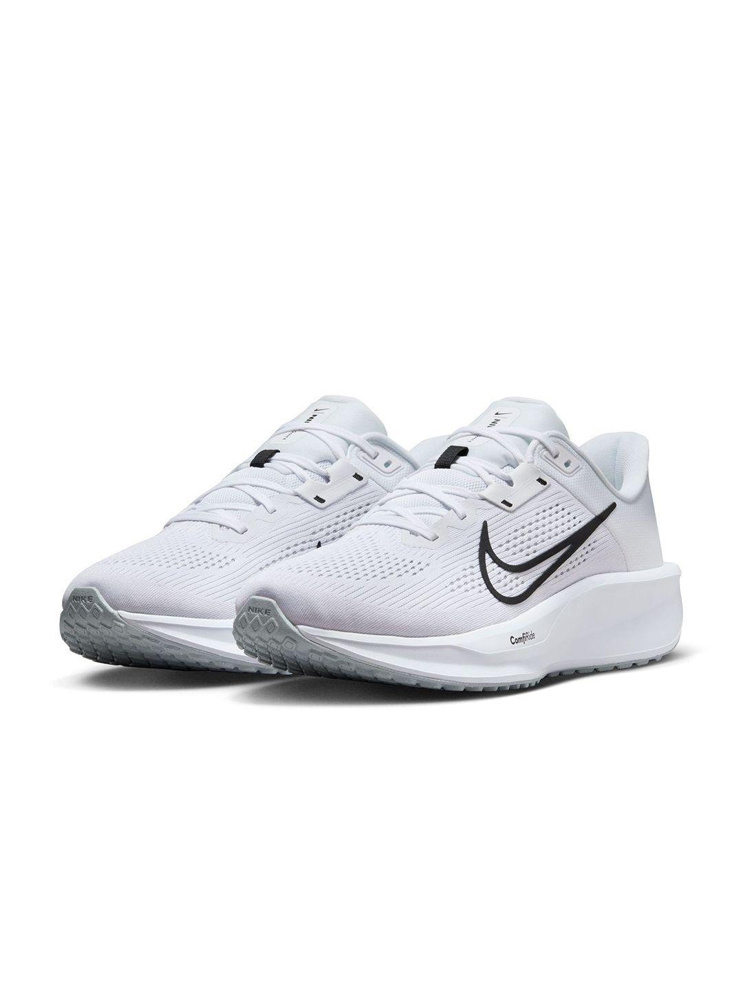 Quest 6 Men Road Running Shoes