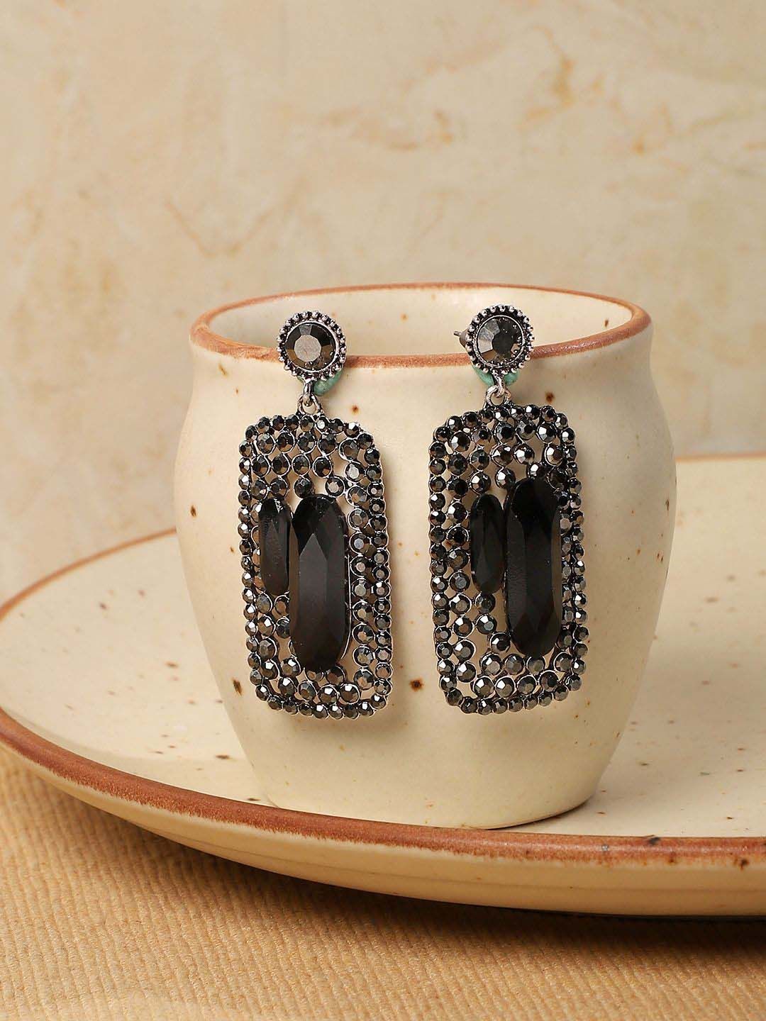 SOHI Contemporary Hoop Earrings-image-26