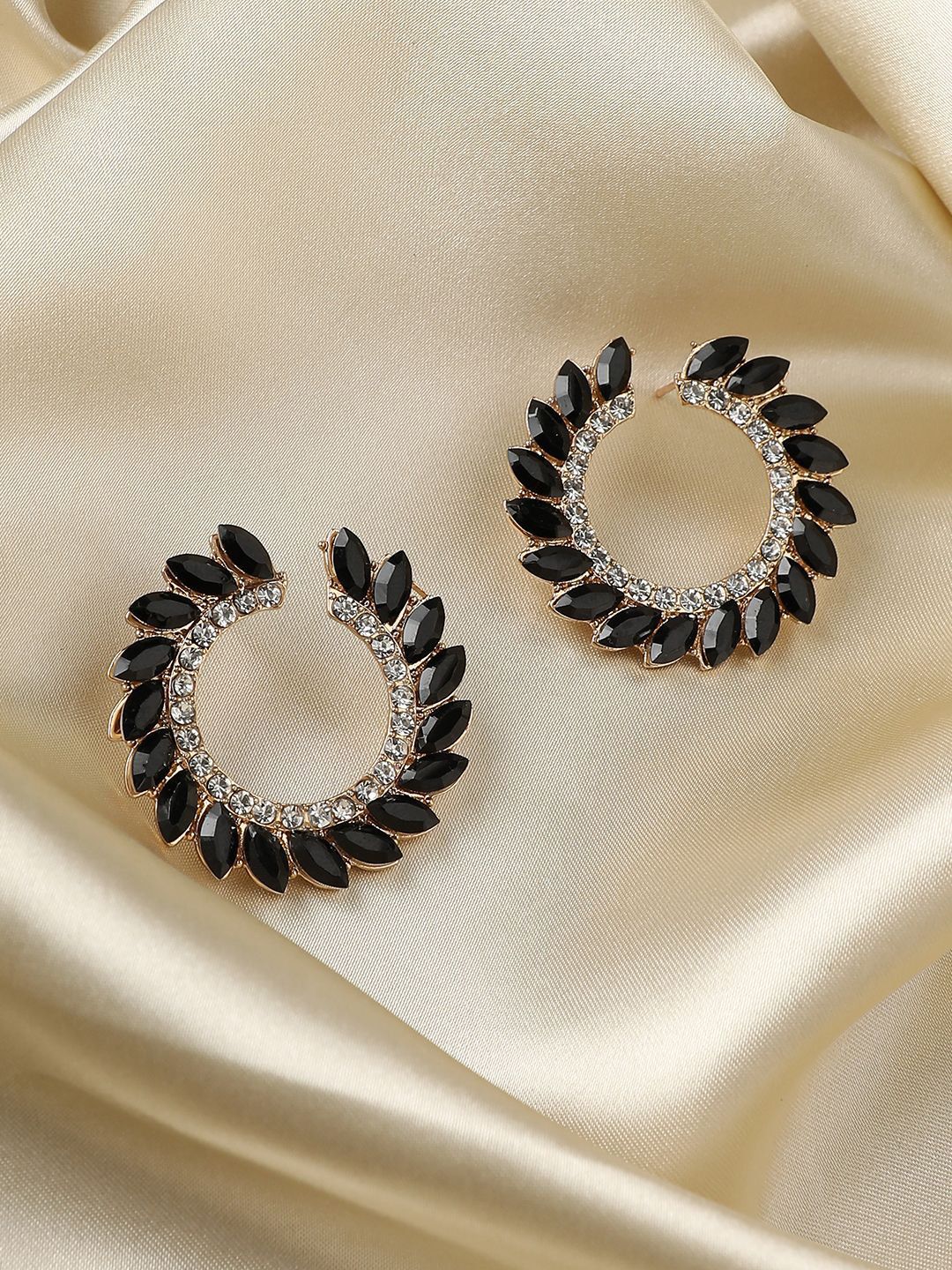 SOHI Contemporary Half Hoop Earrings-image-23