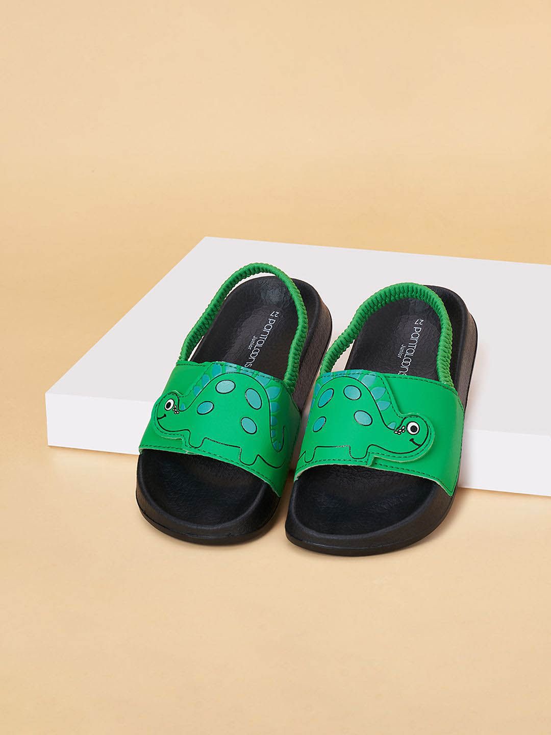 Pantaloons Junior Boys Textured Open Toe Flats-picture-42