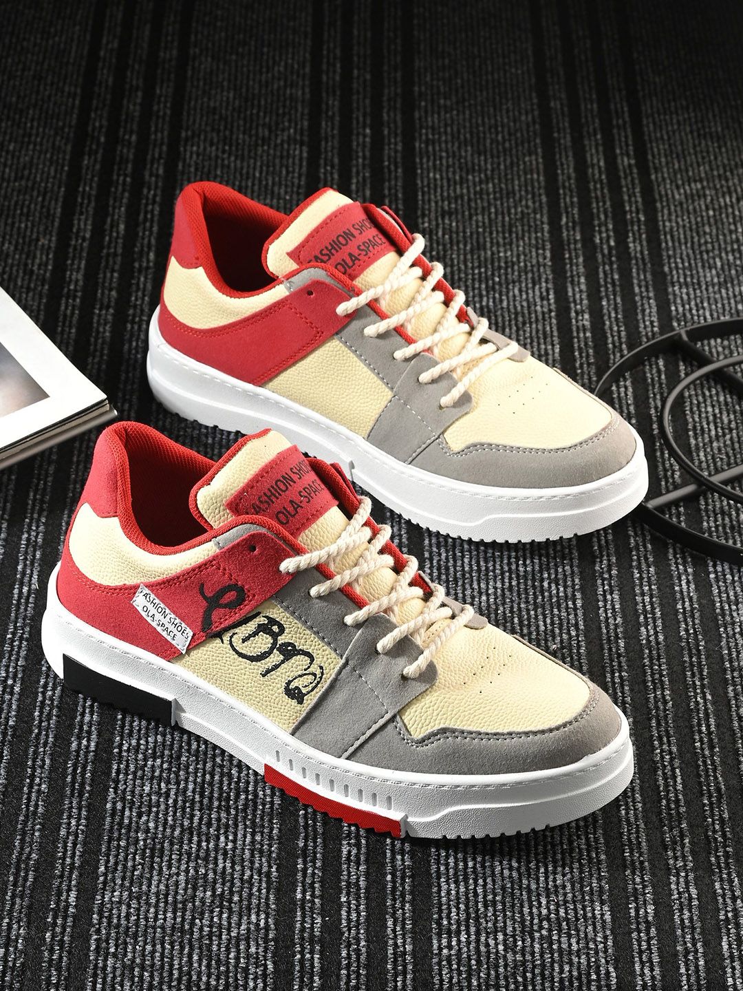 Layasa Men Colourblocked Suede Sneakers-picture-28