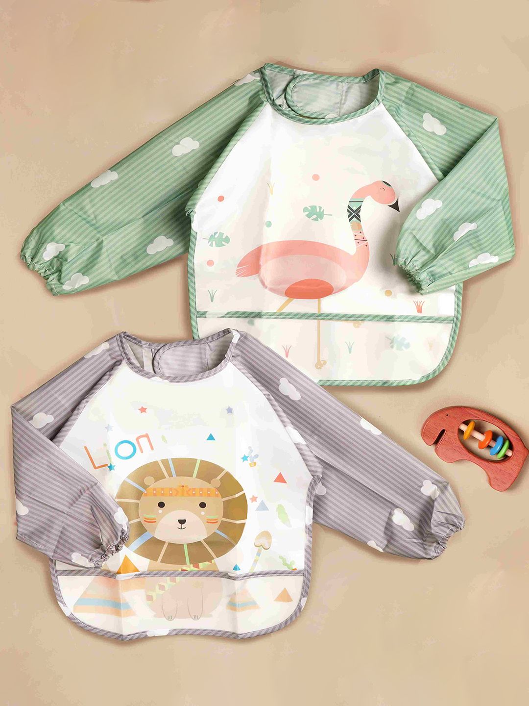 KICKS & CRAWL Pack Of 2 Printed Plastic Bibs