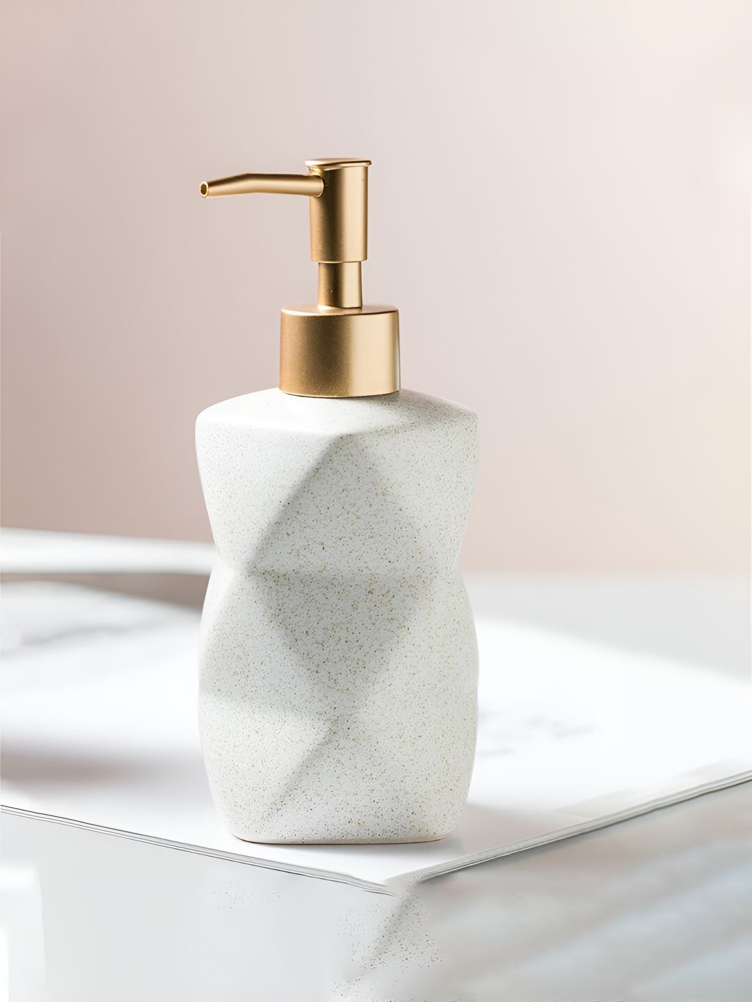 Kuber Industries White & Gold-Toned Textured Ceramic Soap Dispenser-picture-42