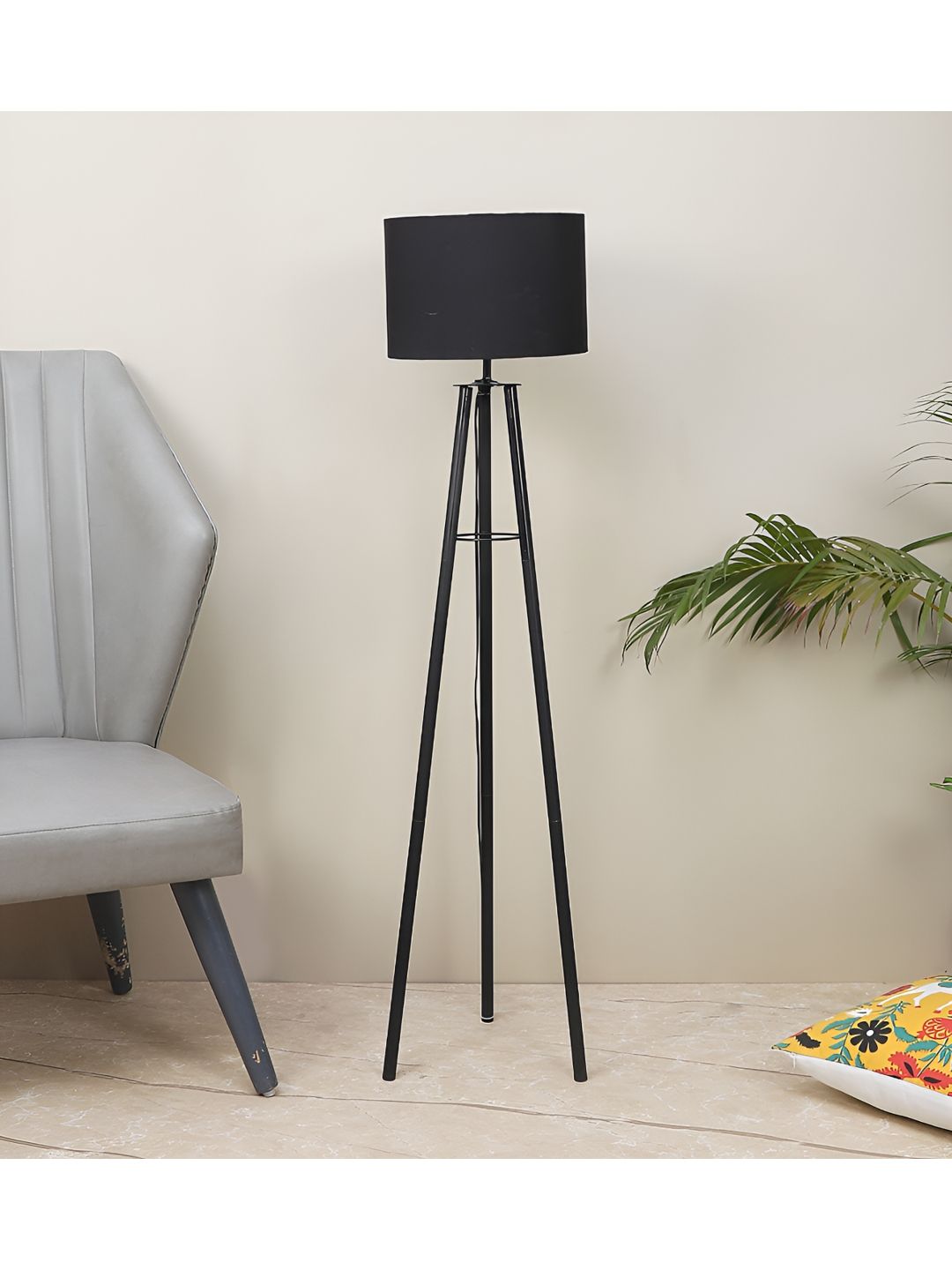 TU CASA Black Cylindrical Shaped Floor Lamp-picture-23