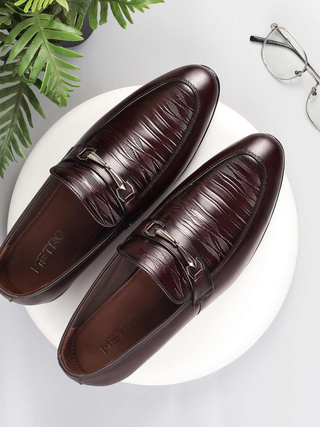 Metro Men Textured Round Toe Leather Formal Slip-On Shoes-picture-18