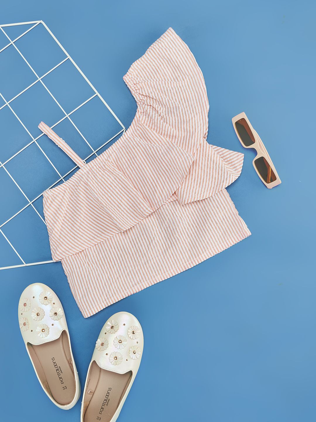 Pantaloons Junior Polka Dot Print Bell Sleeve Cotton Top-picture-13