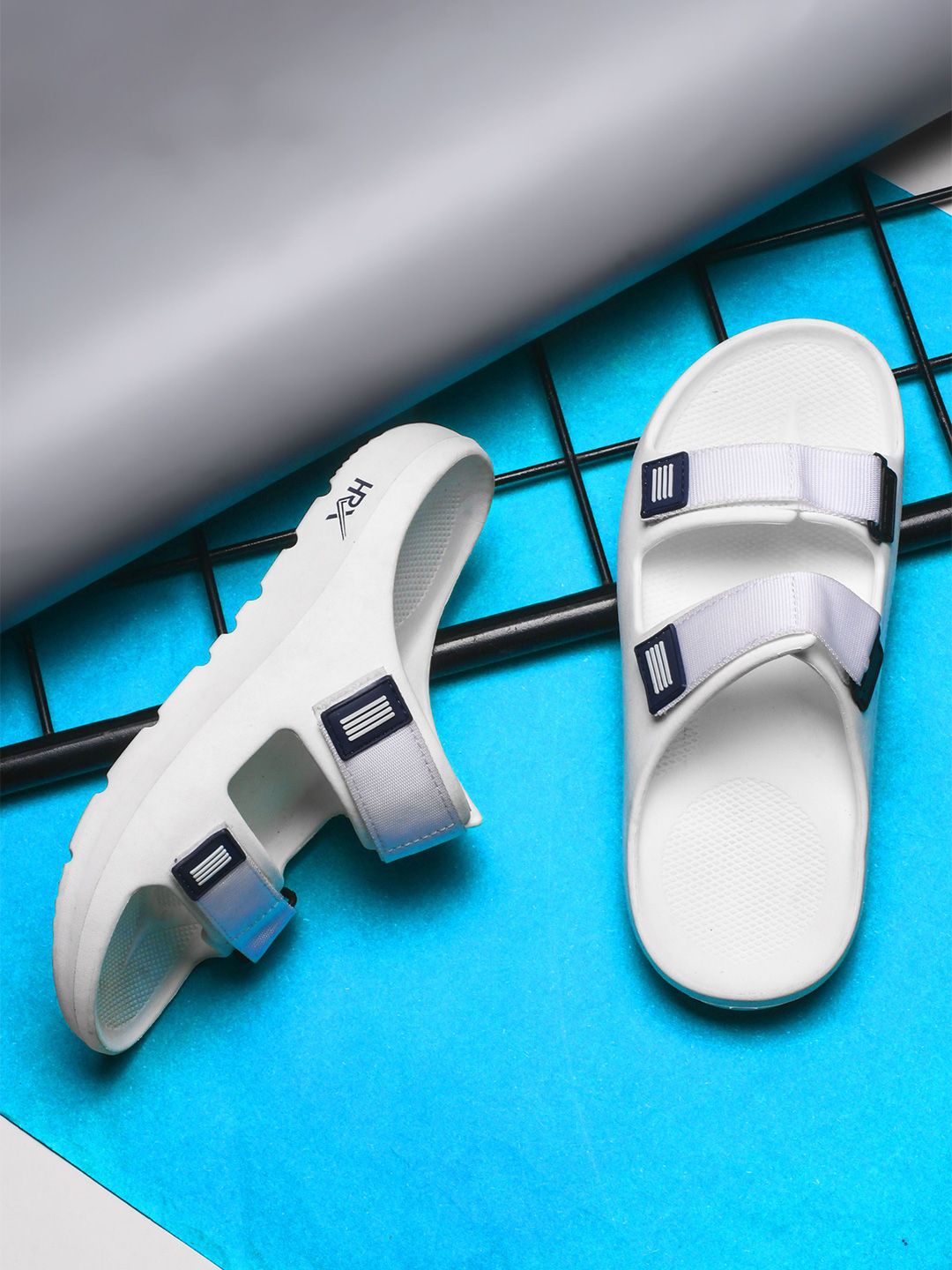 HRX by Hrithik Roshan Men White Rubber Sliders-picture-44