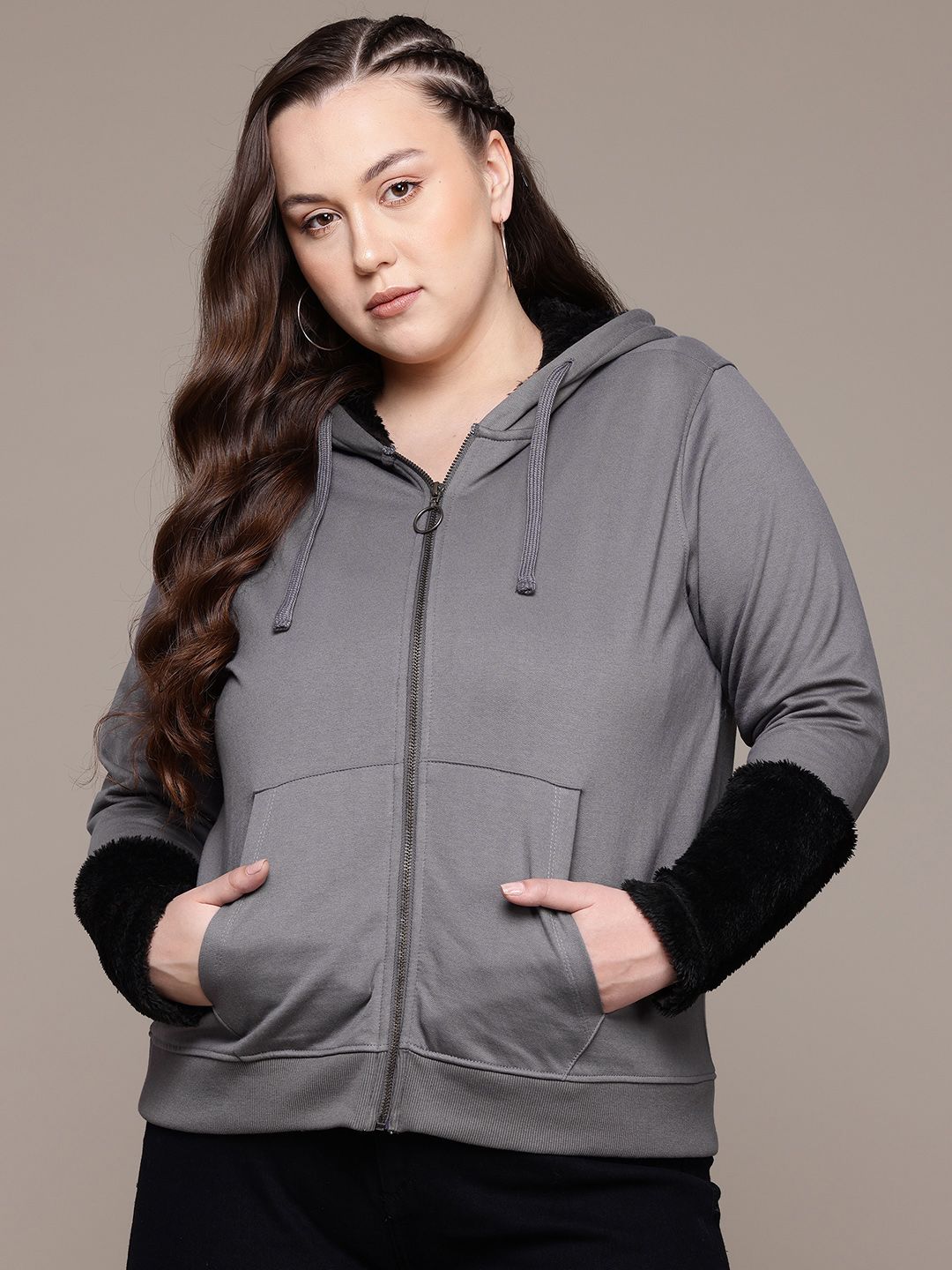 The Roadster Lifestyle Co. Plus Size Long Sleeves Hooded Sweatshirt-image-20