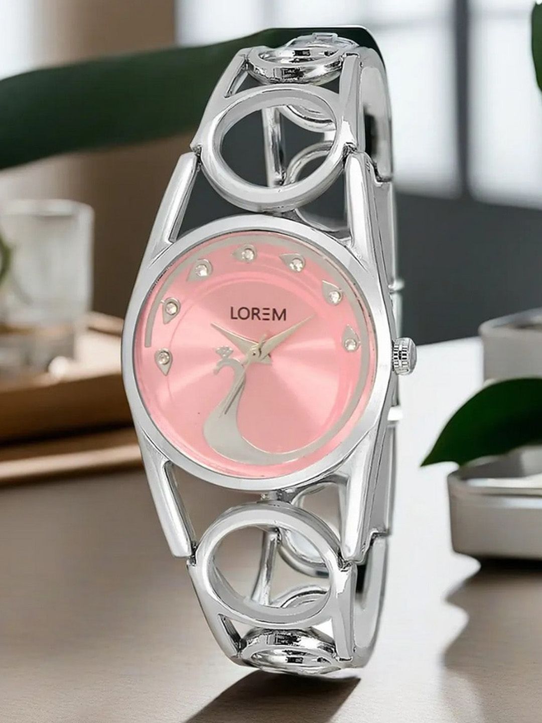 LOREM Women Dial & Stainless Steel Bracelet Style Straps Analogue Watch LR233-A-picture-56