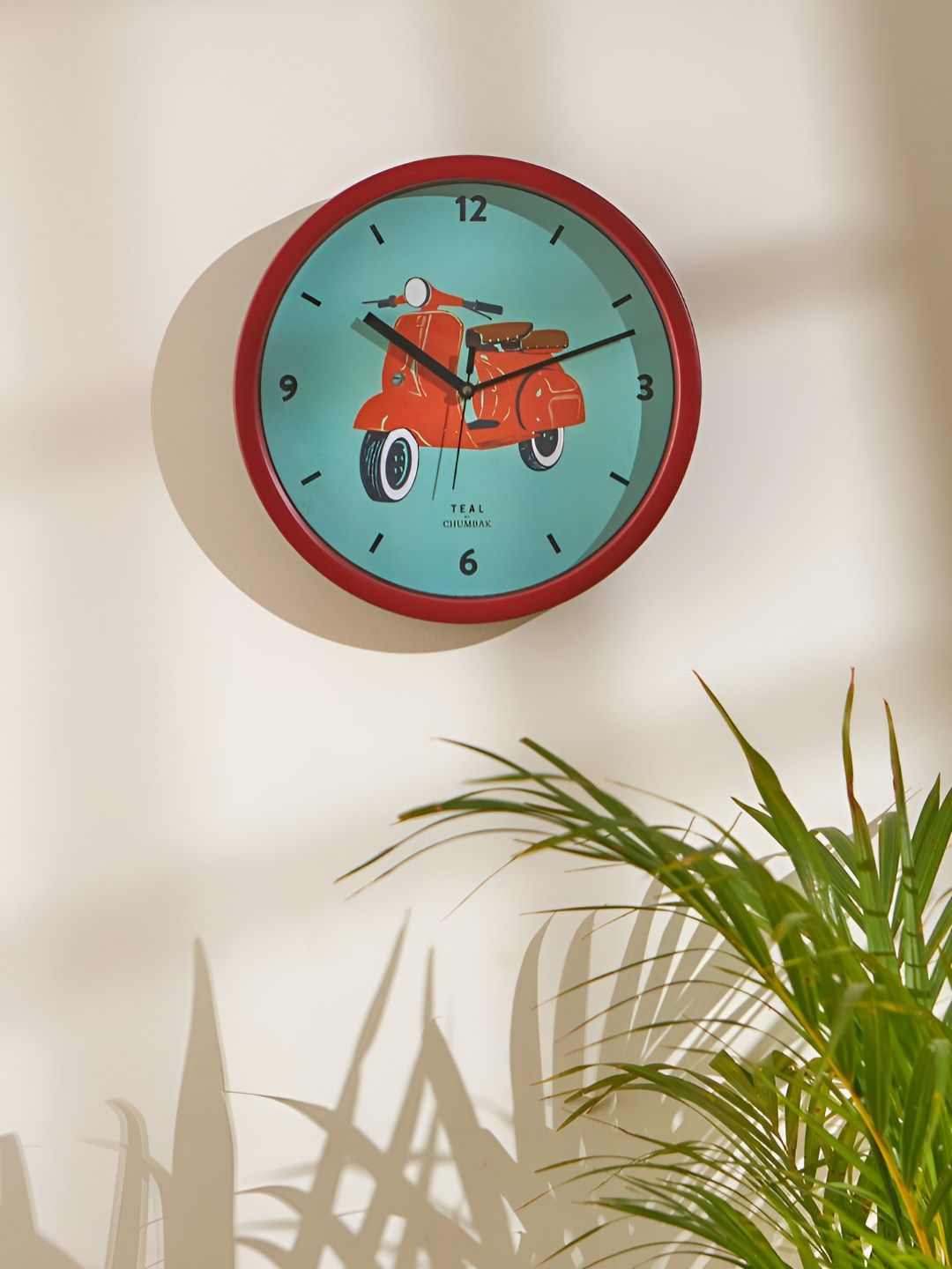 TEAL BY CHUMBAK Blue & Red Printed Analogue Vintage Wall Clock-image-20