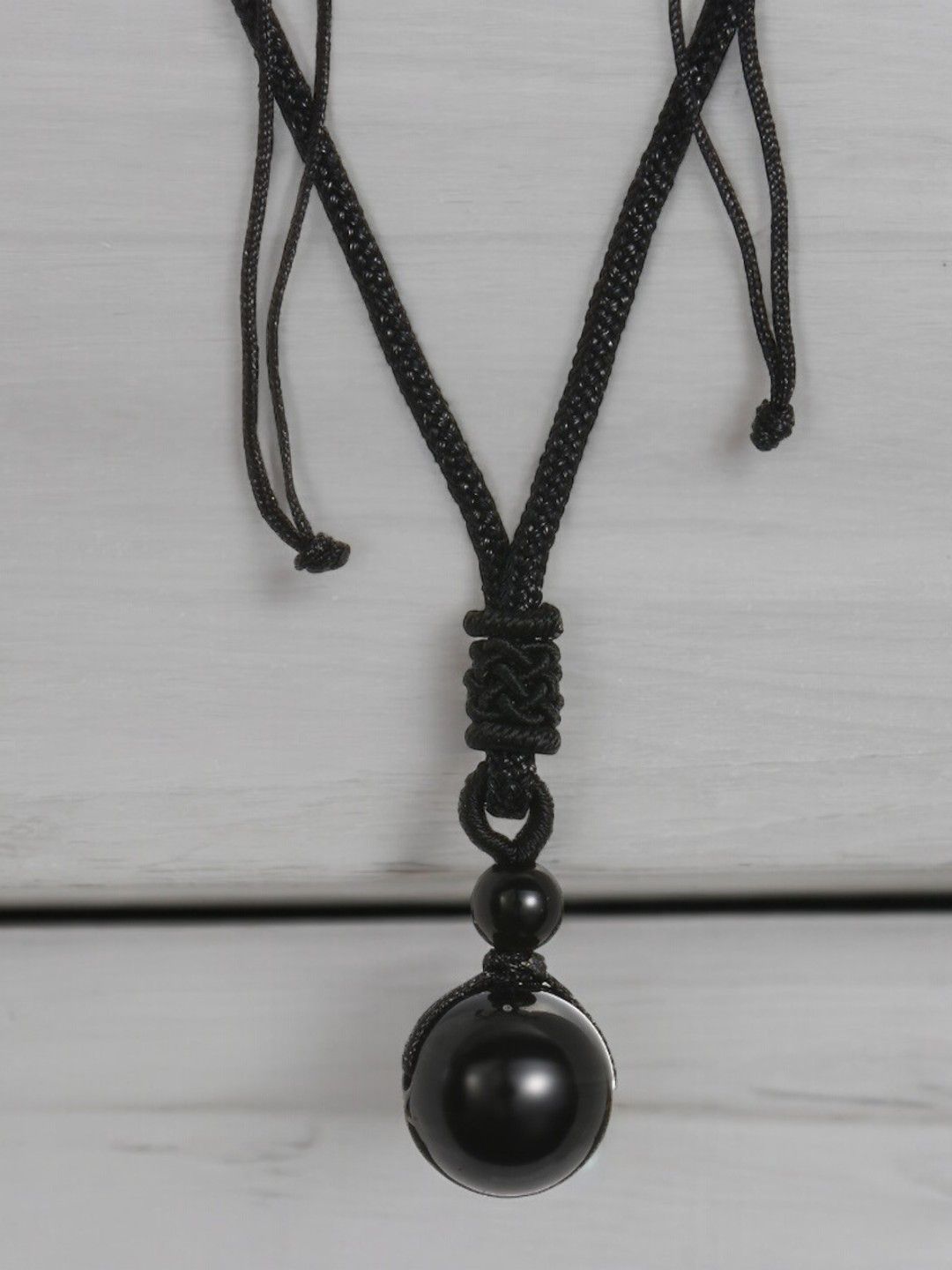 OOMPH Circular Obsidian Stone Pendant With Chain-image-13