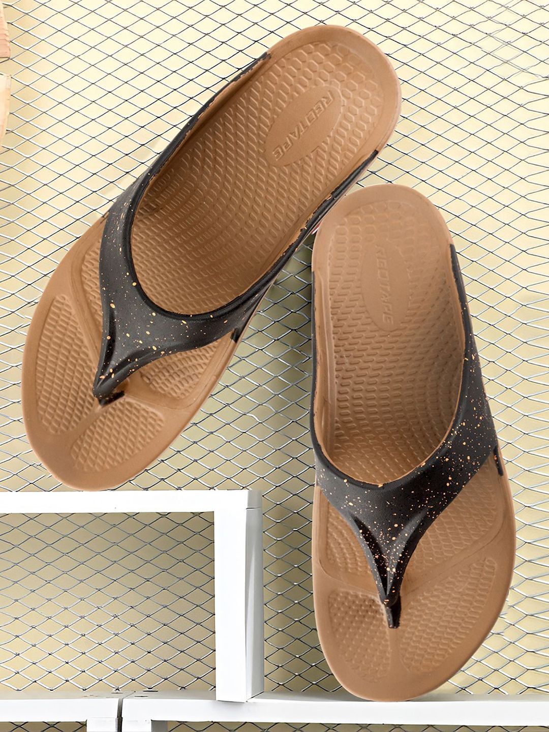 Red Tape Men Thong Flip-Flops-picture-44