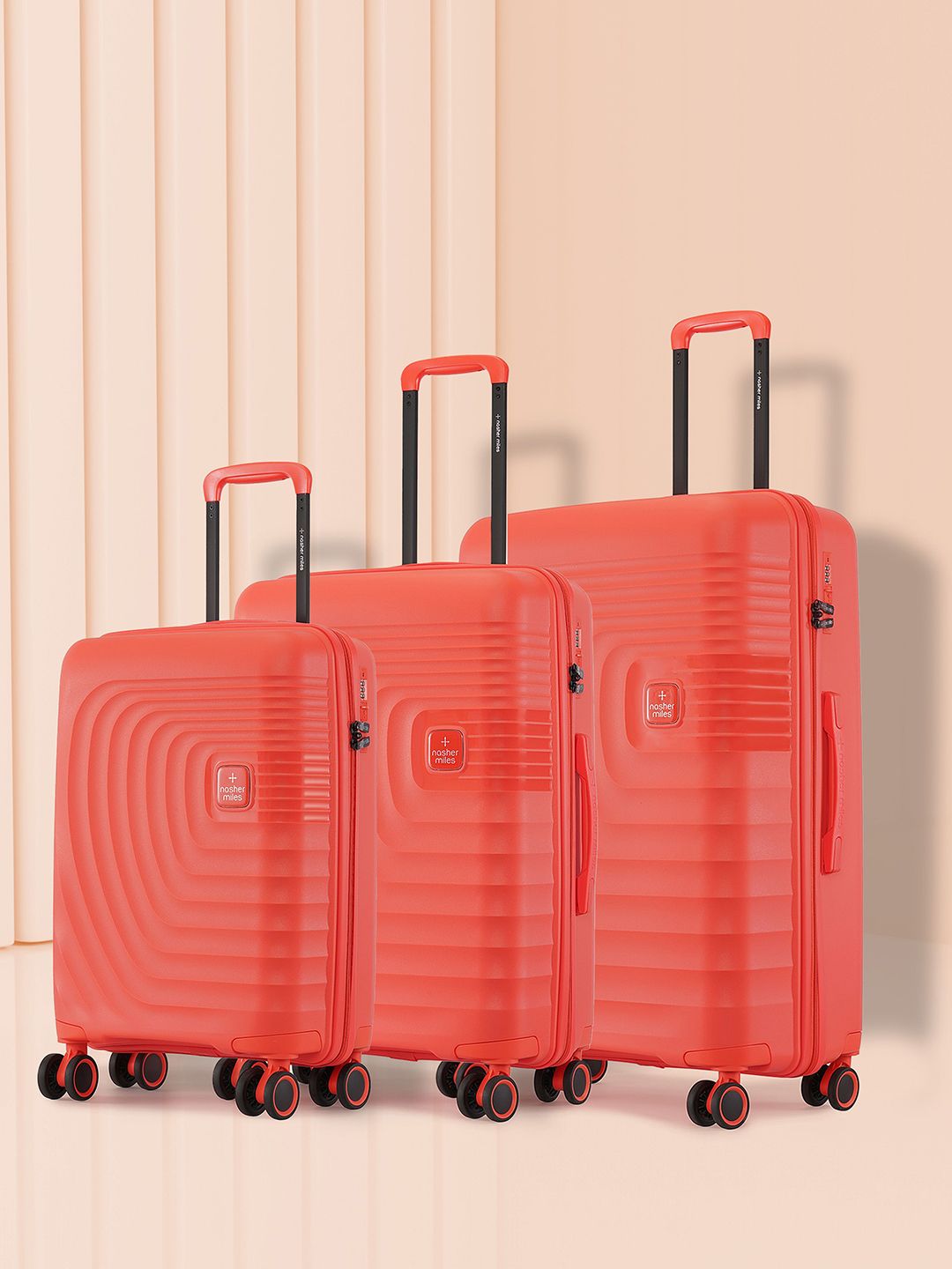 Nasher Miles Boston Set of 3 Hard-Sided  Textured Trolley Bag-picture-35