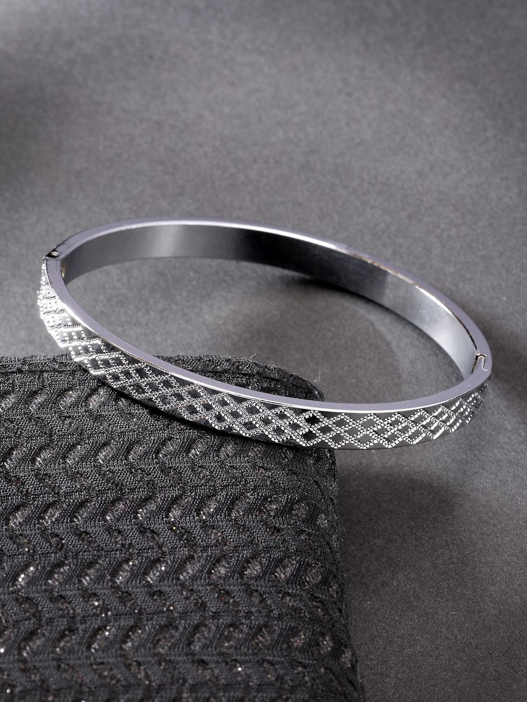NVR Men Silver-Plated Stainless Steel Kada Bracelet-picture-10