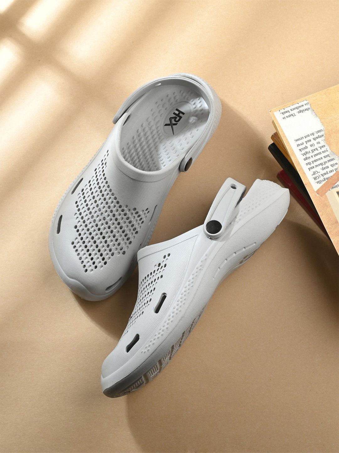 HRX by Hrithik Roshan Men Grey Self Design Rubber Clogs-image-19