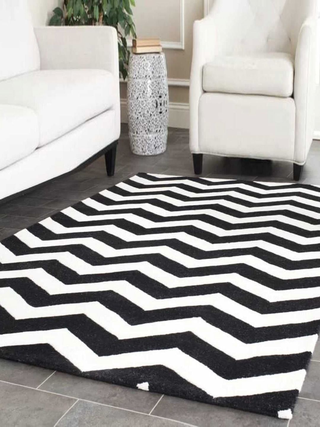 Safiya Carpet Black Geometric Hand-Tufted Woollen Carpets-picture-11