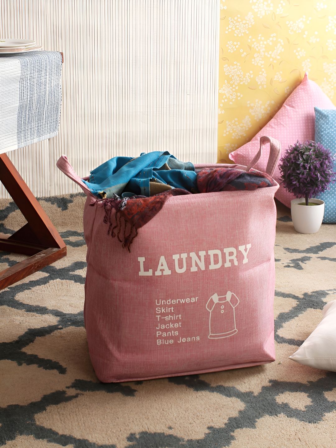 Aura Pink Printed Foldable Laundry Bag-picture-53