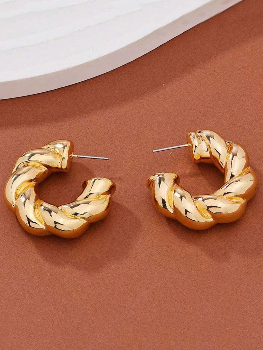 OOMPH Contemporary Hoop Earrings-picture-11