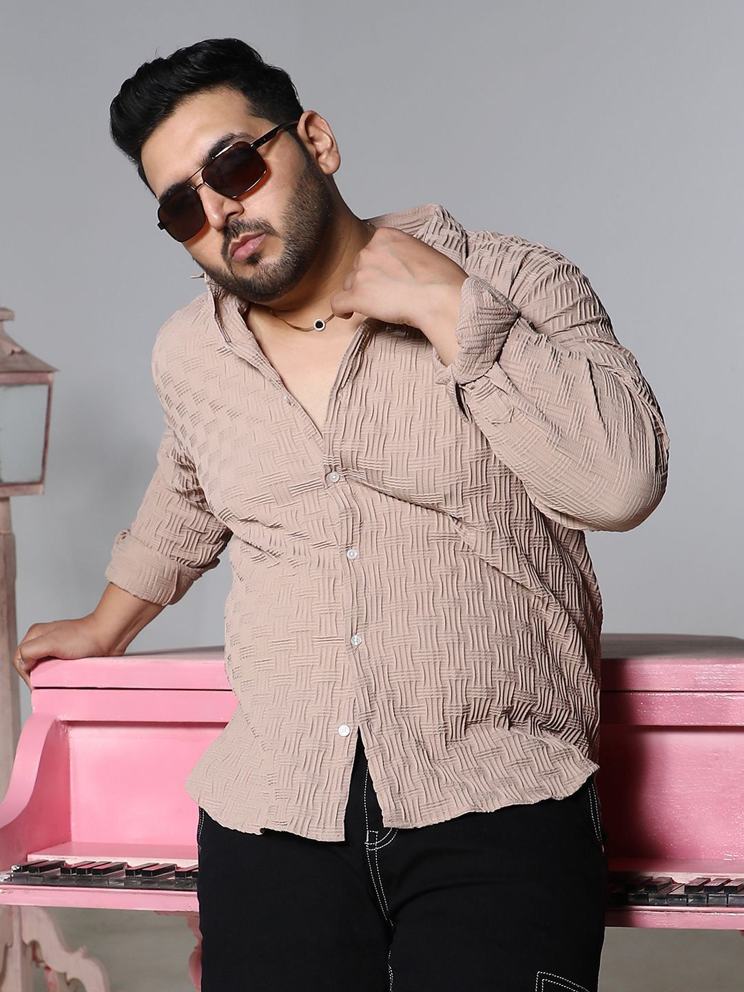 Instafab Plus Men Comfort Opaque Striped Casual Shirt-picture-11