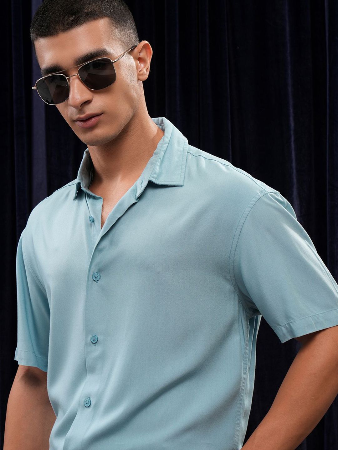 HIGHLANDER Men Solid Spread Collar Relaxed Fit Casual Shirt-picture-33
