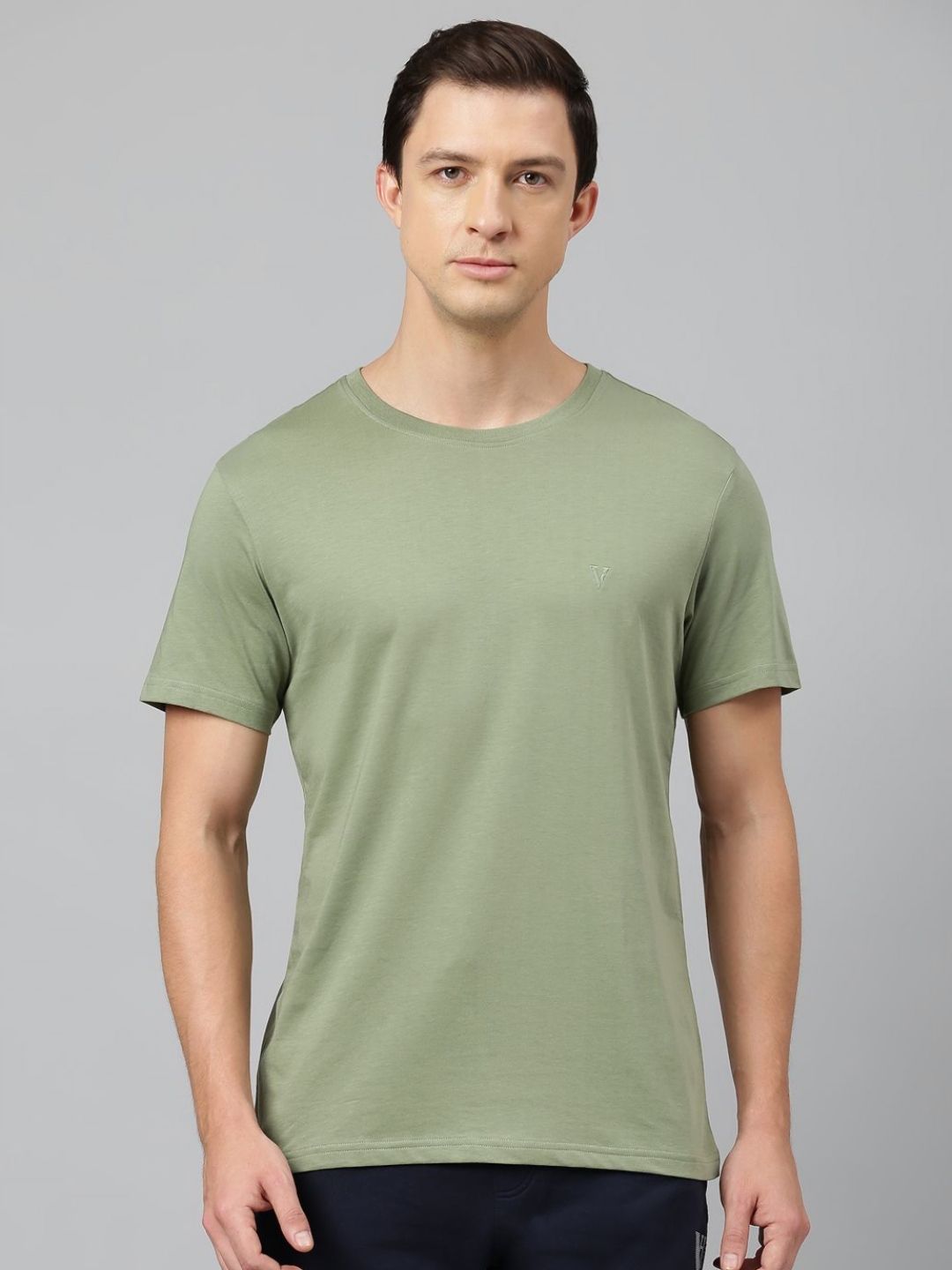 Van Heusen Men Raw Edge T-shirt