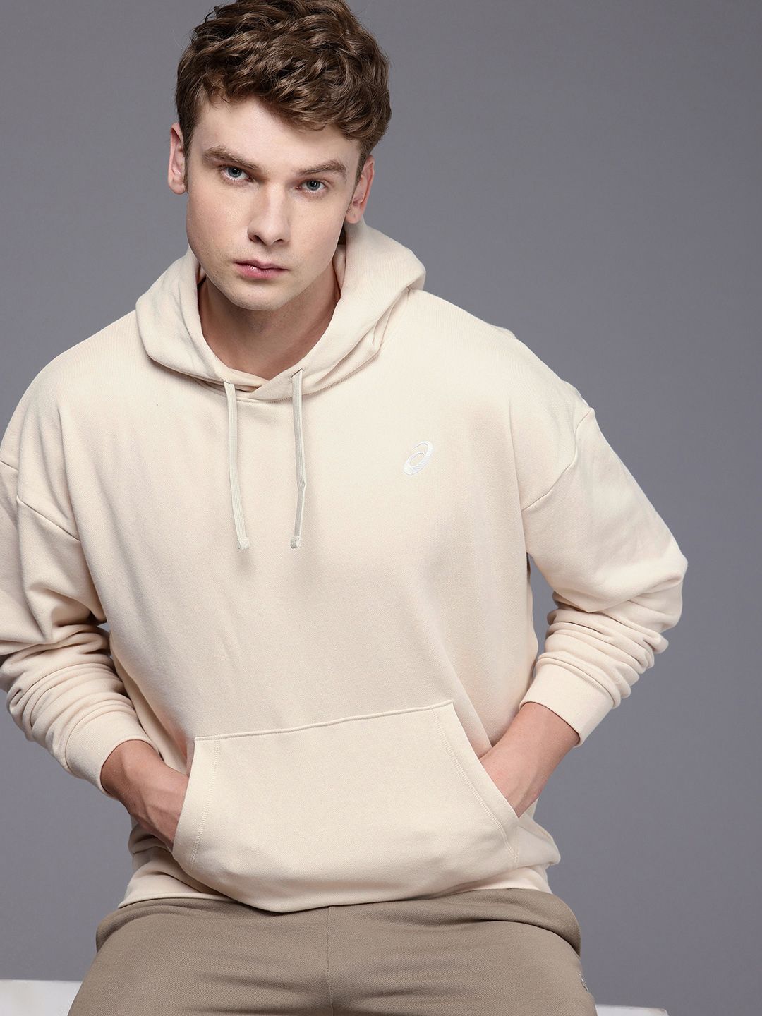 ASICS Relaxed Fit Hooded Sweatshirt-picture-54