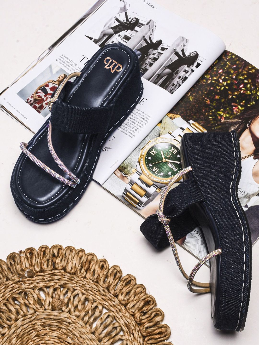 THE WHITE POLE Embellished Platform Heel Sandal-picture-23