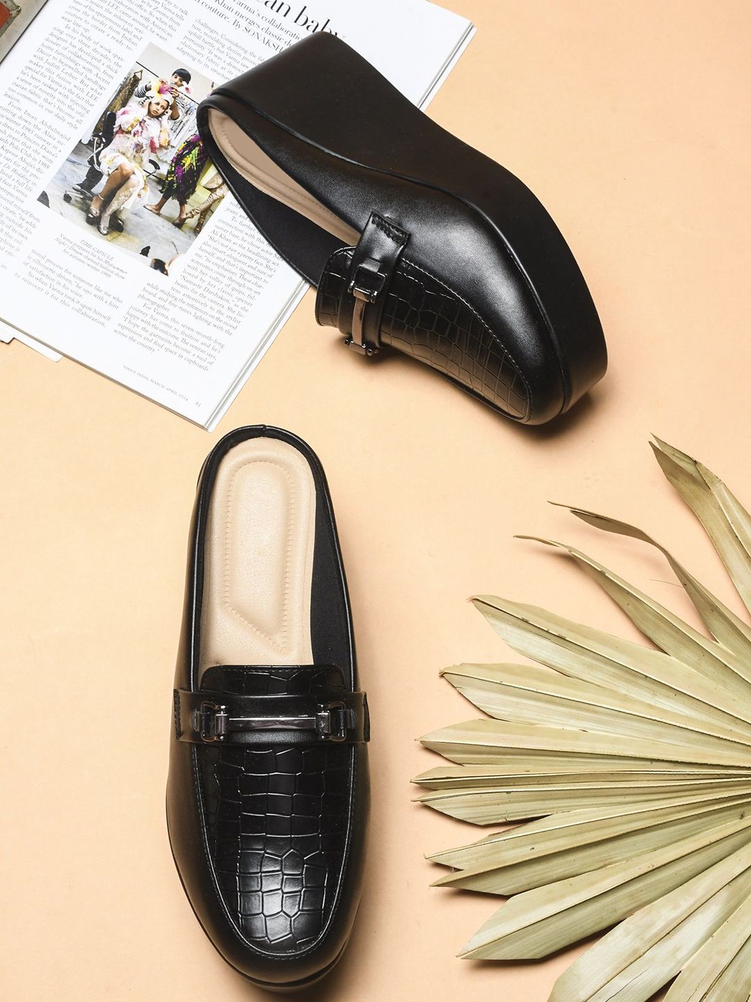 THE WHITE POLE Textured Flatform Heel  Mules-picture-27