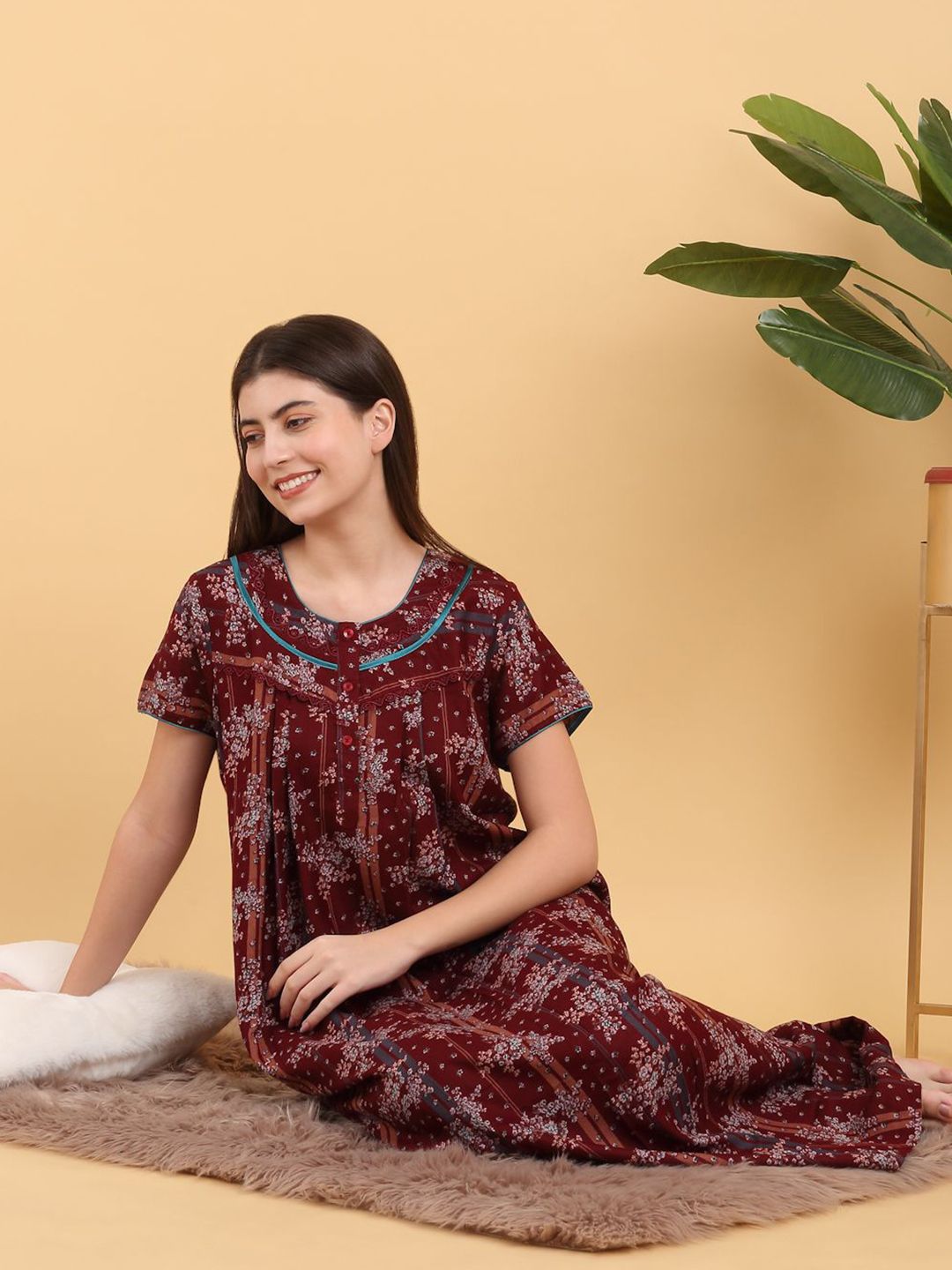 Sweet Dreams Round Neck Printed Pure Cotton Maxi Nightdress-picture-23