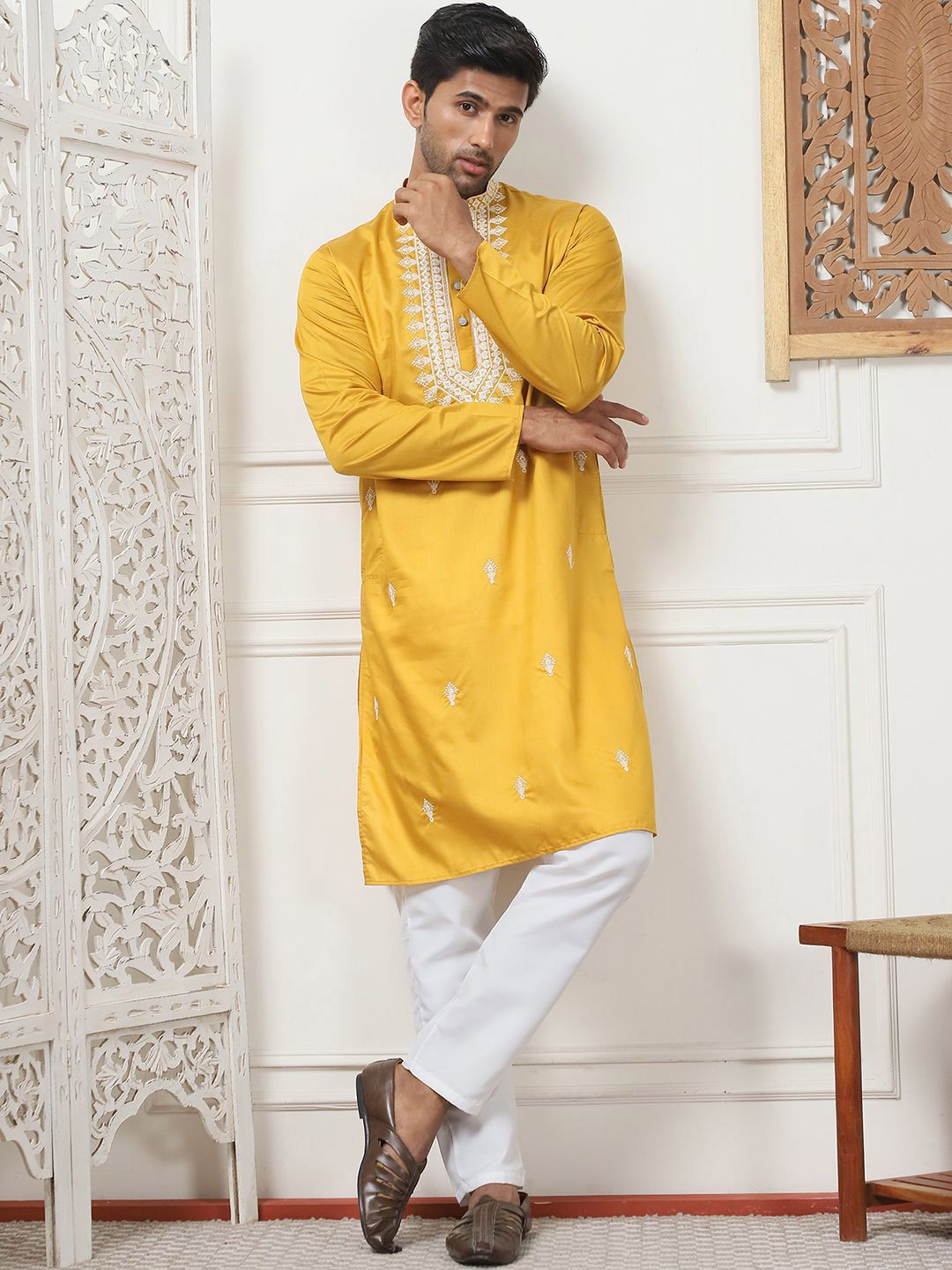 Jompers Men Geometric Embroidered Floral Kurta-picture-27
