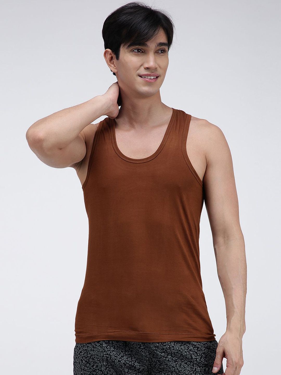 AMUL COMFY Sleeveless U Neck Innerwear Vests-picture-39