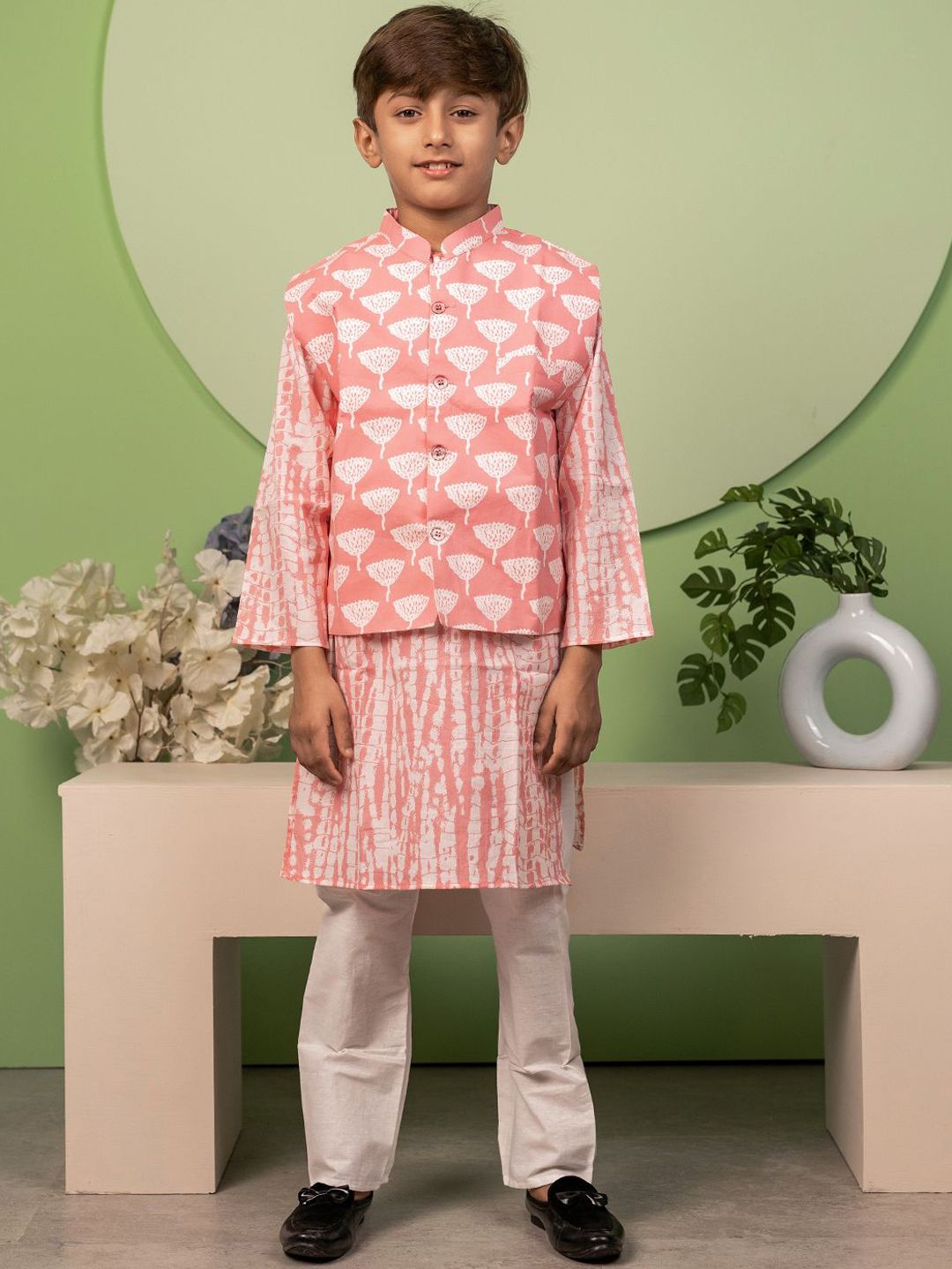 Biglilpeople Boys Floral Printed Regular Pure Cotton Kurta with Pyjamas-picture-13