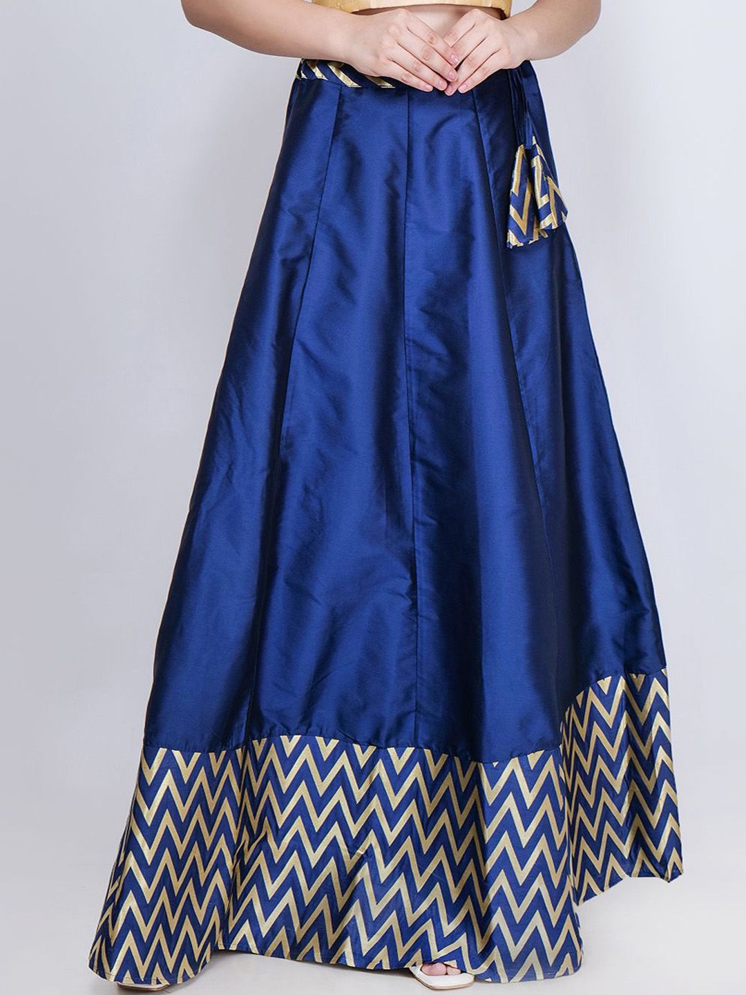 Frolic Rolic Printed Flared Maxi Skirt-image-17