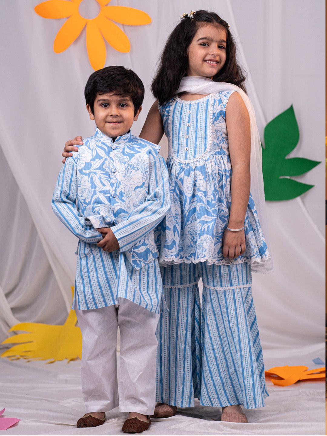 VASTRAMAY Boys Printed Cotton Slim-Fit Nehru Jacket-image-24