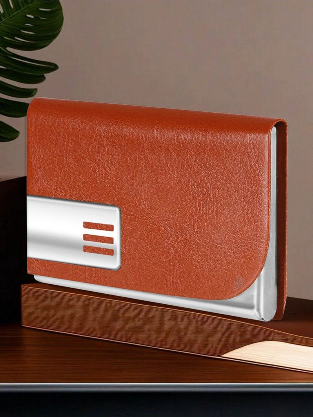 LOREM Men Solid Leather Card Holder-image-15
