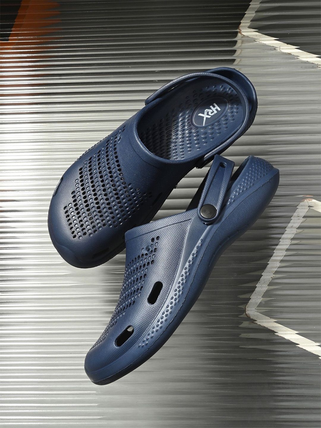 HRX by Hrithik Roshan Men Rubber Clogs-picture-51