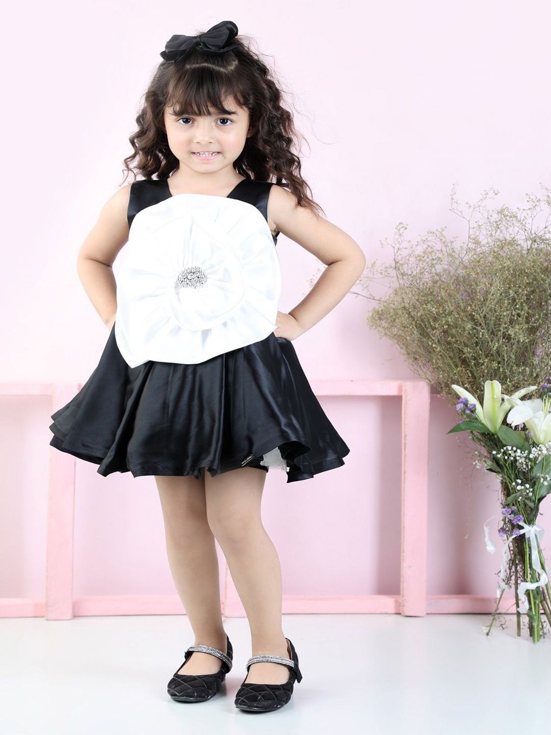 THE LITTLE CELEBS Colourblocked Satin Fit & Flare Dress-picture-43