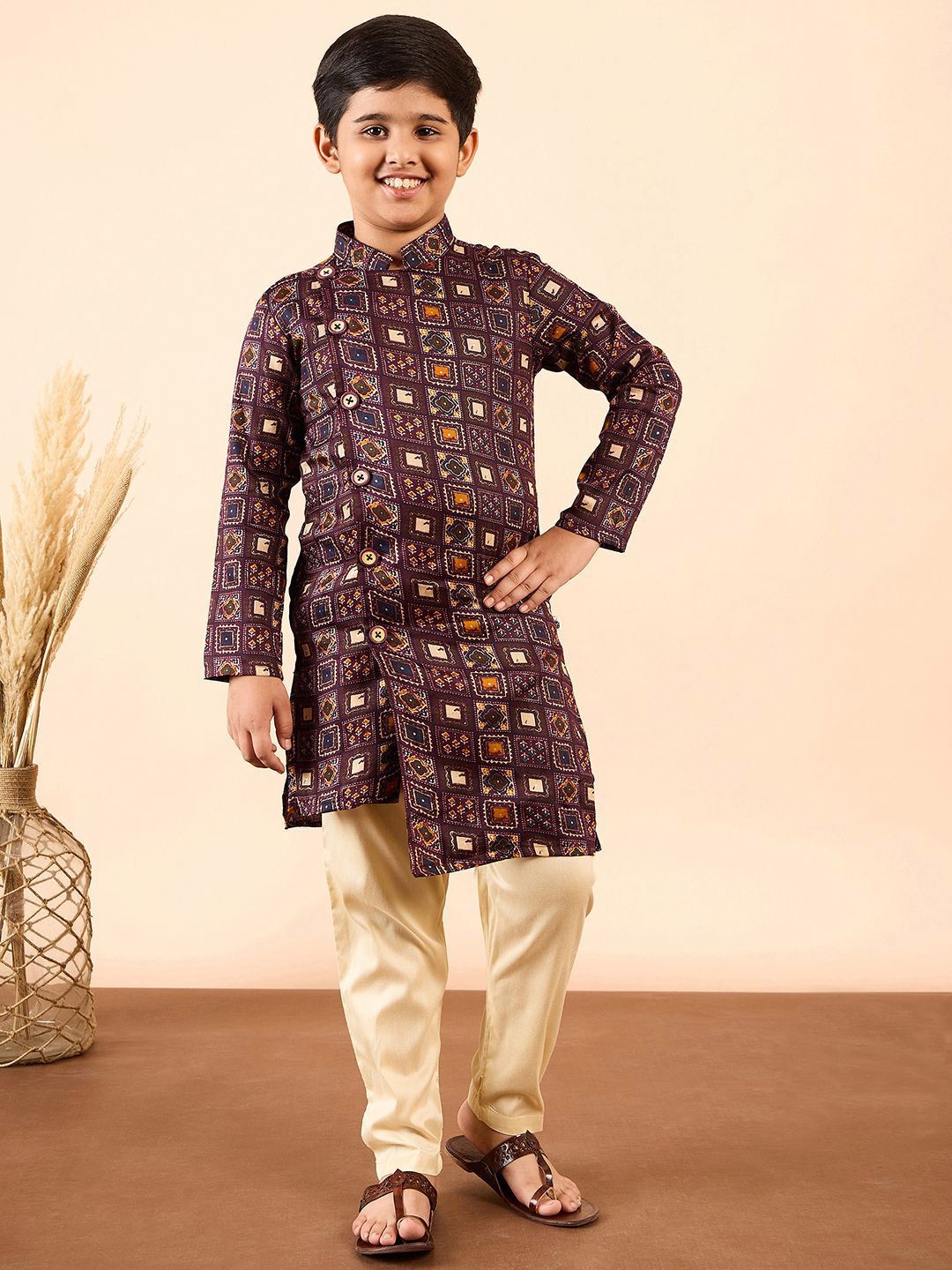Stylo Bug Boys Ethnic Motifs Printed Mandarin Collar Angrakha Kurta with Pyjamas-picture-19