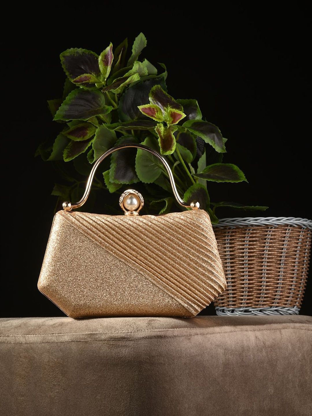 DressBerry Embellished Box Clutch-picture-42